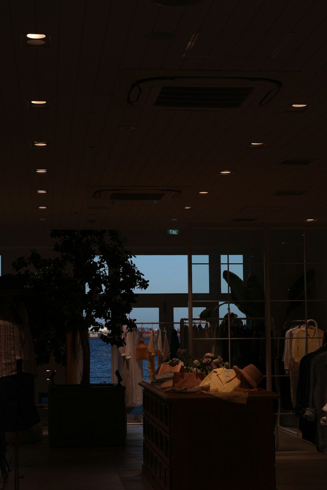 flexible retail space